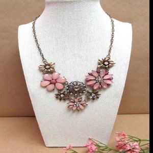 CHARMING CHARLIE Gorgeous Pink Floral Statement Adjustable Necklace Pink Flowers